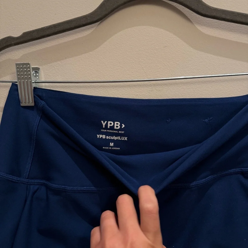 Abercrombie & Fitch YPB Navy Blue Mini Tennis Skort Size M - Picture 3 of 7